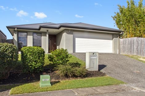 Property photo of 3 Benetti Crescent Hope Island QLD 4212