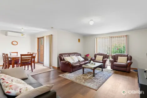 Property photo of 1/9 Glen Street Werribee VIC 3030