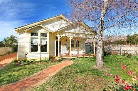 19 Thomas St, Mitcham, VIC 3132