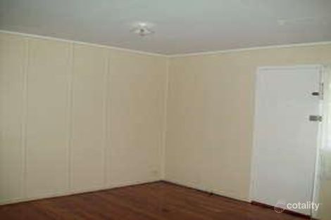 Property photo of 2 Dossie Street Riverview QLD 4303