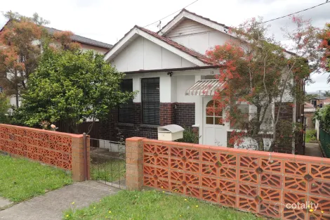 12 Lily St, Hurstville, NSW 2220