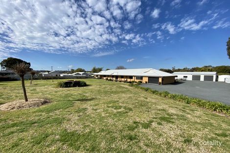 Property photo of 96 Wombat Street Young NSW 2594