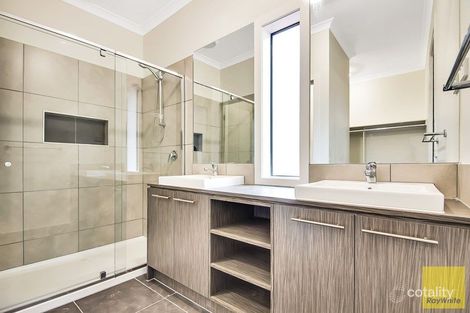 Property photo of 32 Aniseed Avenue Aintree VIC 3336