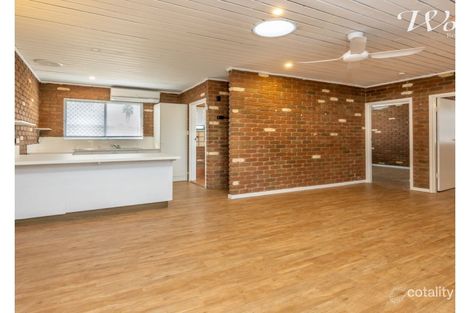 Property photo of 4/398 Kotthoff Street Lavington NSW 2641