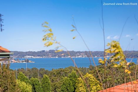 Property photo of 16 Ulverston Way Lakelands NSW 2282