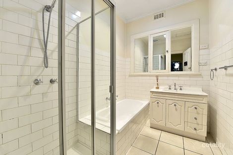 Property photo of 94 Hotham Road Niddrie VIC 3042