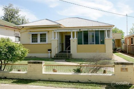 18 Dalton St, Turvey Park, NSW 2650