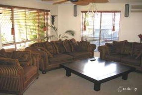 Property photo of 17 Chiffley Place Arundel QLD 4214