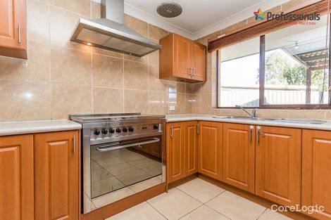 Property photo of 22 Heron Court Camillo WA 6111