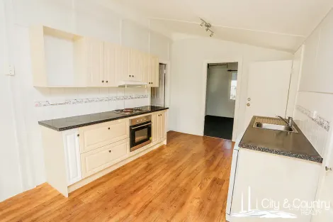 Property photo of 1 Hazel Street Parkside QLD 4825