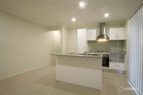 2/21 Homeland Cres, Warner, QLD 4500