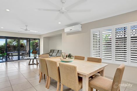 Property photo of 52 City View Crescent Mooroobool QLD 4870