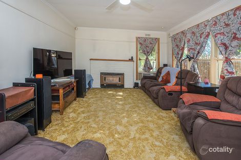 Property photo of 26 Carbeena Parade Heidelberg West VIC 3081