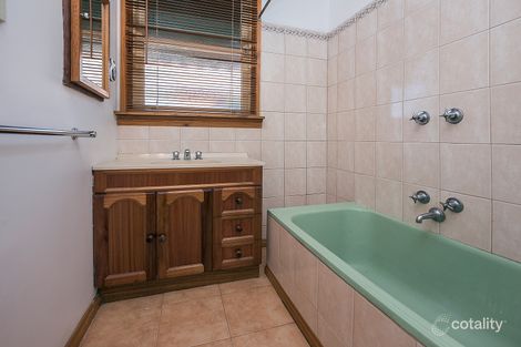 Property photo of 26 Carbeena Parade Heidelberg West VIC 3081