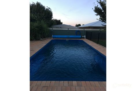 Property photo of 8 Merion Way Dubbo NSW 2830