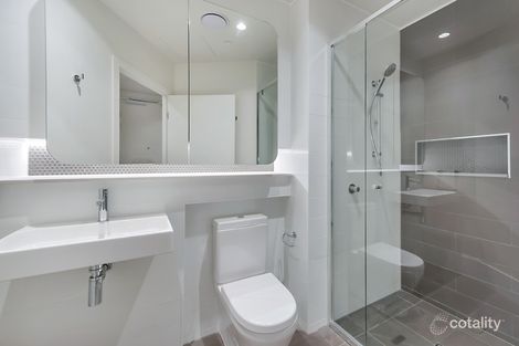 Property photo of 201/232 Wellington Road Kangaroo Point QLD 4169