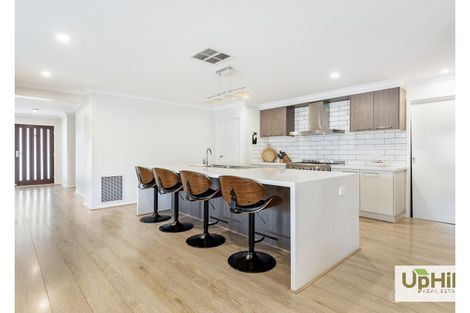 Property photo of 4 Hollybush Avenue Clyde VIC 3978