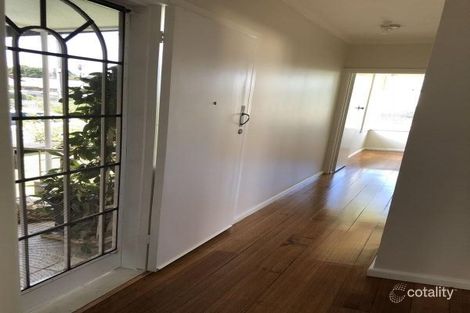 Property photo of 12 Sunline Avenue Noble Park North VIC 3174