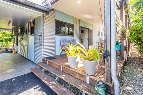 Property photo of 4 Parnell Close Kurrimine Beach QLD 4871