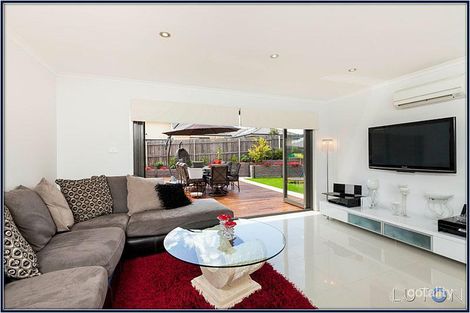 Property photo of 8 Keaney Street Macgregor ACT 2615