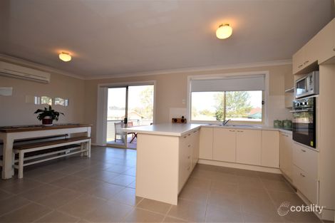 Property photo of 4 Plato Crescent Worrigee NSW 2540