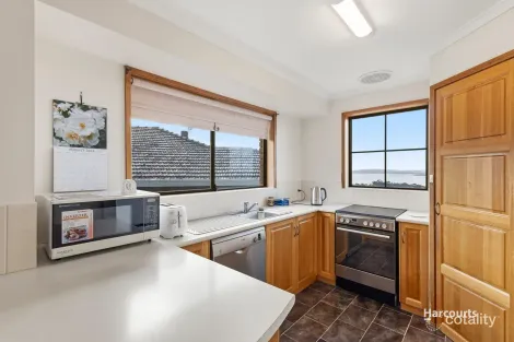 Property photo of 6 Bareena Road Taroona TAS 7053