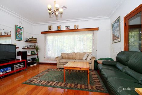 Property photo of 17 Mendip Road Reservoir VIC 3073