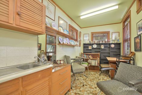 230 Goondoon St, South Gladstone, QLD 4680