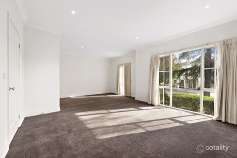 Property photo of 15 Chapel Court Doncaster VIC 3108