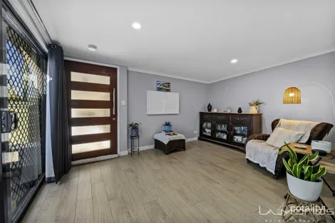 Property photo of 3 Raeburn Street Manly QLD 4179