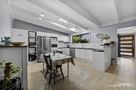 Property photo of 3 Raeburn Street Manly QLD 4179