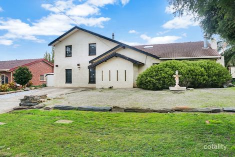 8 Springwood Ave, Redwood Park, SA 5097