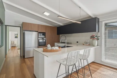 Property photo of 6 Western Avenue Chermside QLD 4032