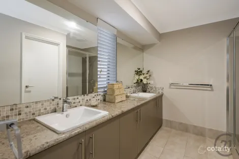 Property photo of 2/4 Maywood Way Wannanup WA 6210