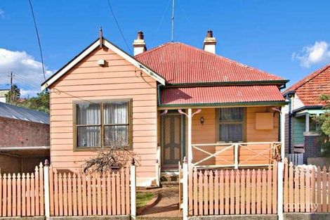 72 Queen Victoria St, Bexley, NSW 2207