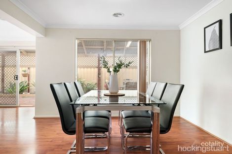 Property photo of 52 Featherhead Way Harkness VIC 3337