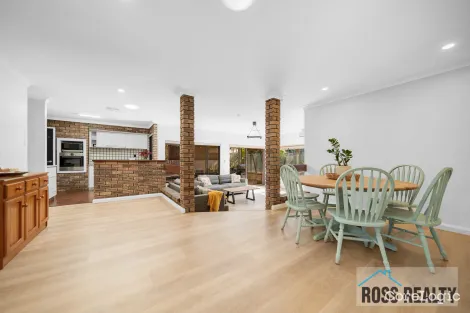Property photo of 11 Horslay Way Noranda WA 6062