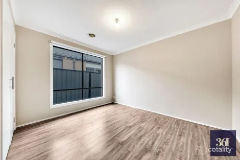 Property photo of 38 Winona Circuit Tarneit VIC 3029