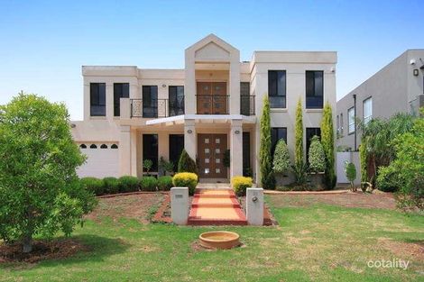 37 Macquarie Cir, Waterways, VIC 3195