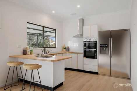 Property photo of 59 Booker Road Hawkesbury Heights NSW 2777