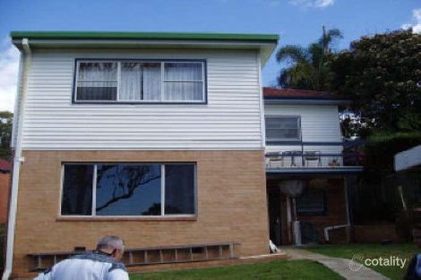 Property photo of 4 Balmer Crescent Woonona NSW 2517