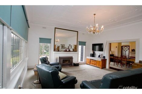 Property photo of 58 Carpenter Street Quarry Hill VIC 3550