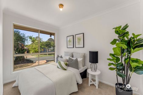 Property photo of 110 Cadogan Street Carindale QLD 4152