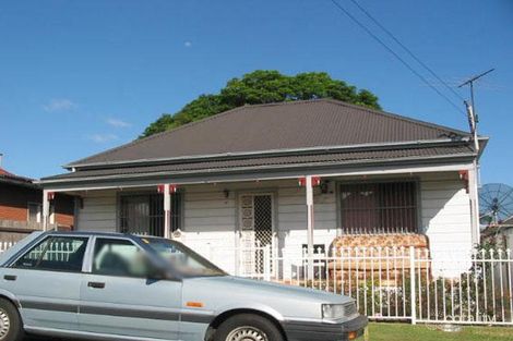 24 Grimwood St, Granville, NSW 2142