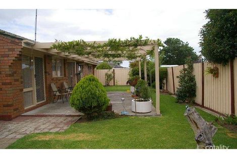 Property photo of 6 Tudor Court Edithvale VIC 3196