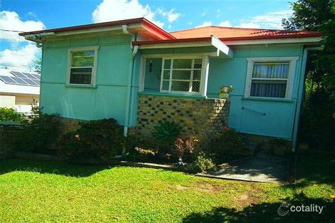 16 Lushington St, East Gosford, NSW 2250