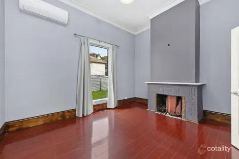 Property photo of 175 Scott Parade Ballarat East VIC 3350