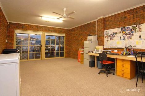 Property photo of 13 Thames Boulevard Werribee VIC 3030
