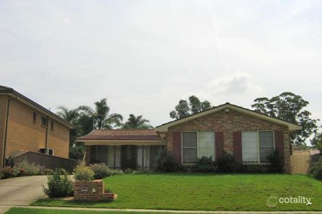 8 Bossley Rd, Bossley Park, NSW 2176