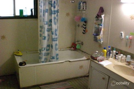 Property photo of 10 Venton Street Sarina QLD 4737